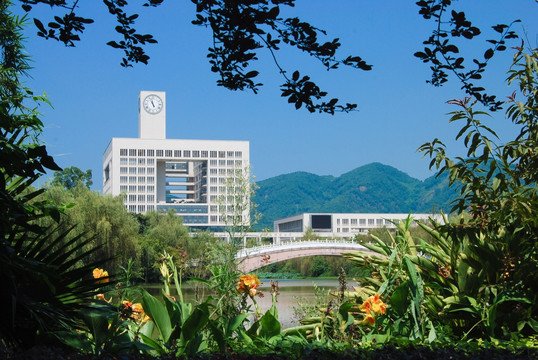 大学城校区